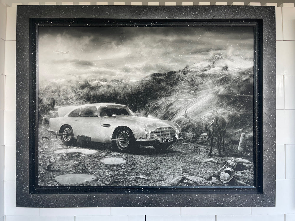 In Pursuit Of Gold (James Bond) - Canvas Limited Edition - Black & White) 1AP